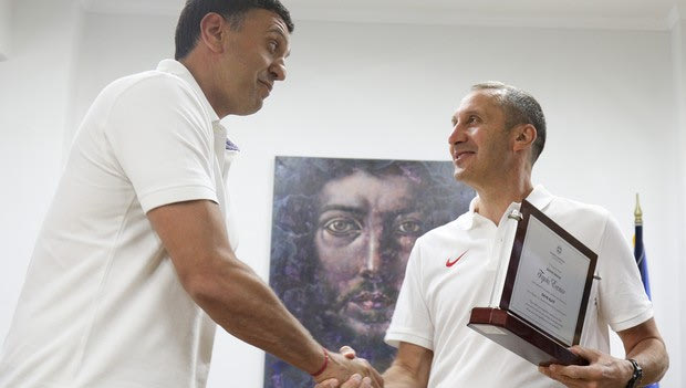 Κικίλιας για Μπλατ: “Αποτελεί παράδειγμα, τον ευχαριστούμε”