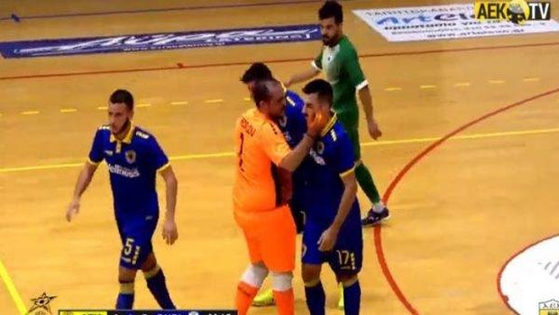 Futsal: Έχασε το ματς, κέρδισε τις εντυπώσεις η ΑΕΚ