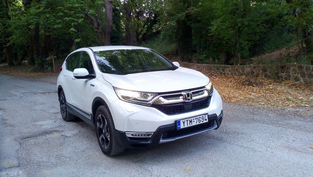 Οδηγώντας το Honda CR-V Hybrid