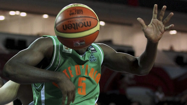 Η FIBA “έκοψε” παίκτη της Ακτής Ελεφαντοστού λόγω υπηκοότητας