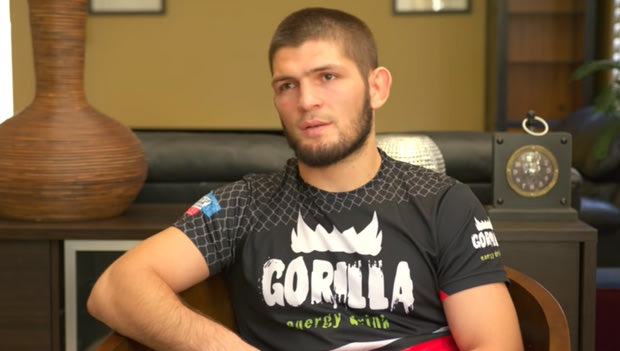 Khabib για Conor: “Να επιστρέψει και να κάνει 9-10 νίκες για να παίξουμε”
