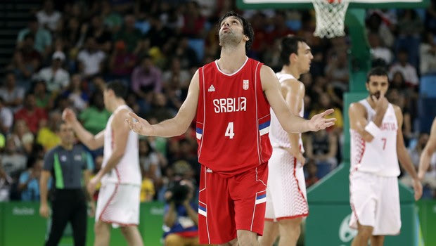 Σέρβικο ΜΜΕ: “Μάλλον χάνει το Παγκόσμιο ο Τεόντοσιτς”