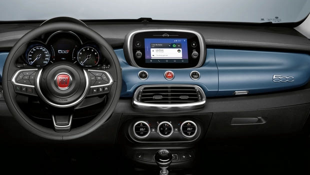 To Fiat 500X διαβάζει ειδήσεις