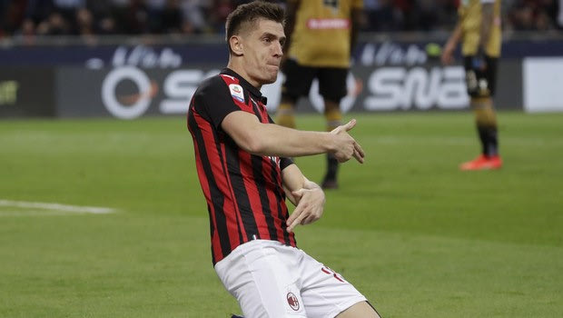 Βερόνα – Μίλαν 0-1: Ο Πιάτεκ υπέγραψε τη δεύτερη σερί νίκη