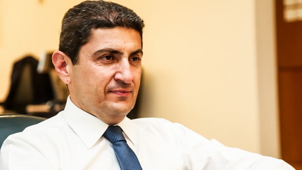 Αυγενάκης: “Δεν έχουμε αποφασίσει τι θα γίνει με τις εκλογές σε ΕΠΟ και ΕΟΚ”