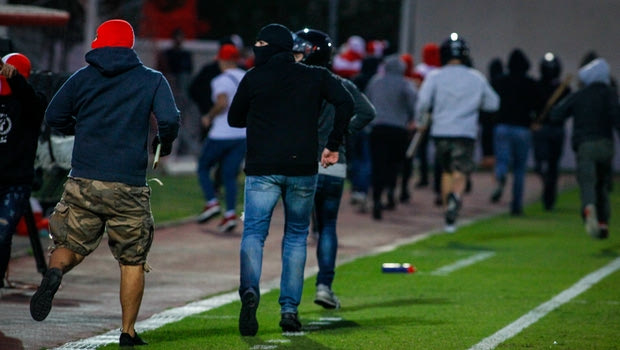 Ολυμπιακός – Μπάγερν Κ19: Φωτογραφίες από την εισβολή