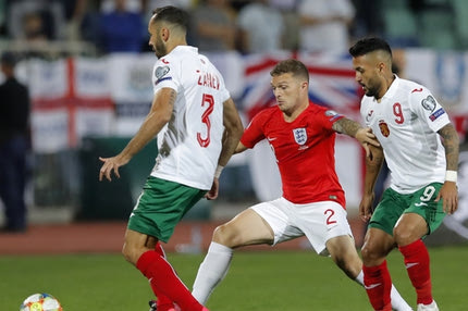 Ρατσιστικά συνθήματα Βούλγαρων, προειδοποίηση για διακοπή με Αγγλία