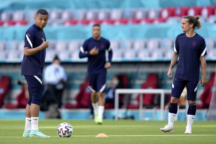 Ο έκτος Όμιλος του Euro σε ένα λεπτό: ο Όμιλος του “θανάτου” και το φαβορί