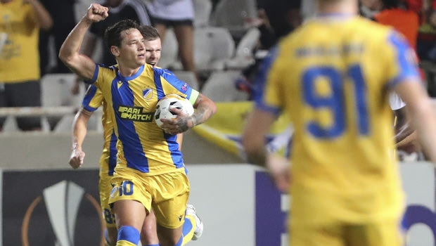 Europa League: Στους 32 ο ΑΠΟΕΛ, ήττα με γιούχα η Άρσεναλ