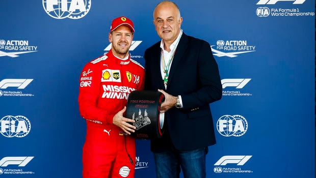 Ο Δημήτρης Παπαδάκος έδωσε το βραβείο της pole position στην Ιαπωνία