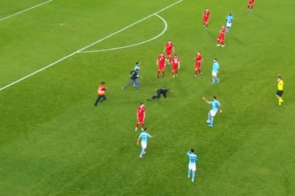 Ισραήλ – Πολωνία: Ο security τραυμάτισε παίκτη της Πολωνίας