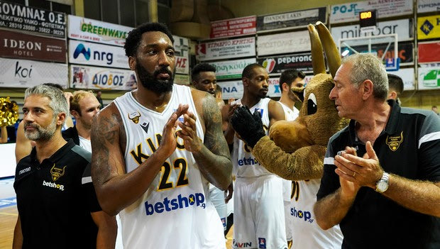 Κορονοϊός: Το Ρέθυμνο δίνει εισιτήρια διαρκείας σε ιατρικό και νοσηλευτικό προσωπικό του νομού