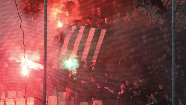 Super League: Οι μισές ομάδες σε απολογία