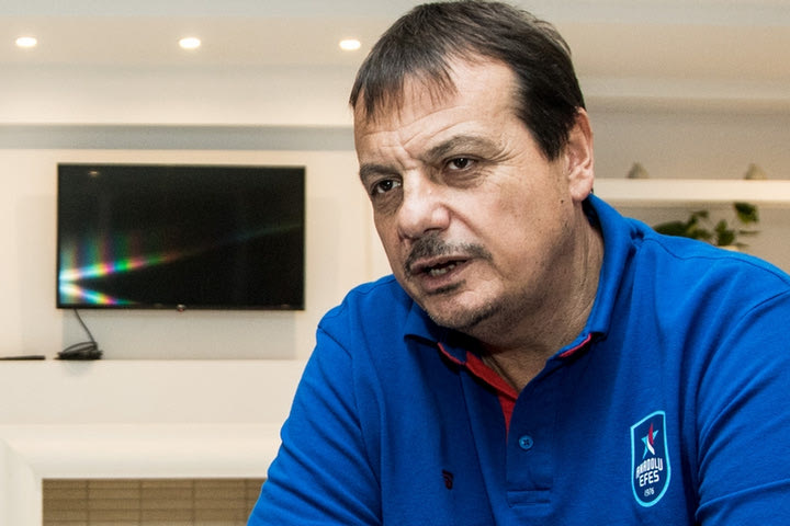 Εργκίν Αταμάν: “Σάλαρι καπ στη EuroLeague”