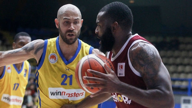 Περιστέρι – Ήφαιστος 57-51: Κακό παιχνίδι με νικητές τους γηπεδούχους
