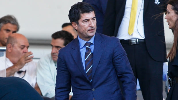 ΑΕΚ: Θρίλερ με τον προπονητή