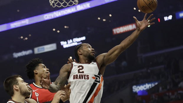 Κλίπερς – Μπλέιζερς 107-101: Καθάρισαν Λέοναρντ και Γουίλιαμς