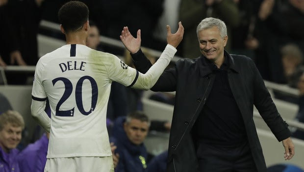 Μουρίνιο: Έσπασε κατάρα 17 ετών στο Champions League