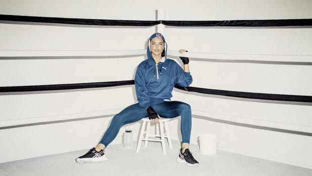 Η Adrianna Lima βγάζει δική της collection με πυγμαχικά ρούχα