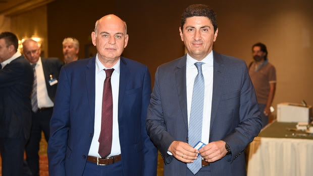 UEFA-FIFA: Συνάντηση με Αυγενάκη και Γραμμένο για το ελληνικό ποδόσφαιρο