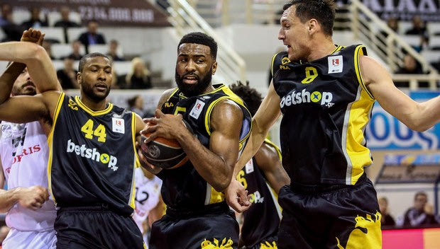 ΠΑΟΚ – ΑΕΚ 67-71: Ο Λάνγκφορντ έκρινε το ντέρμπι
