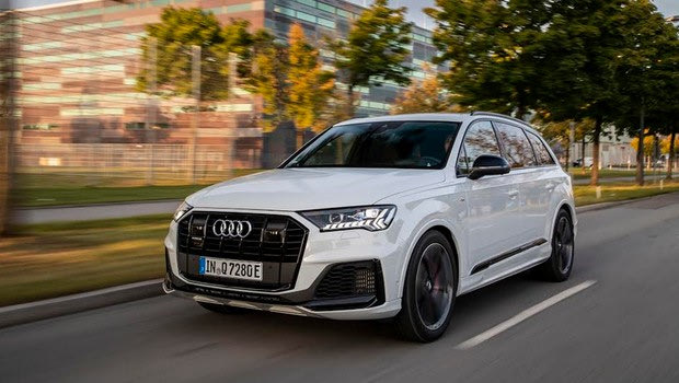 Audi: Ιδού το plug-in υβριδικό Q7 TFSI e quattro των 456 ίππων