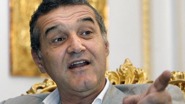Στεάουα: Ο Μπεκάλι “τελείωσε” 13 παίκτες!