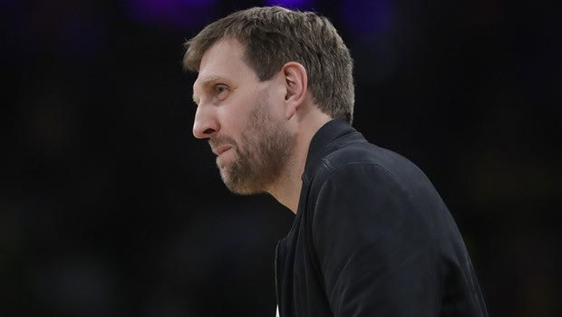 NBA: Συγκλονιστικό video των Λέικερς προς τιμήν του Νοβίτσκι