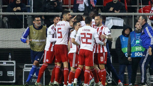 Κορονοϊός: Κλειστή η μικτή ζώνη στο Ολυμπιακός – Γουλβς