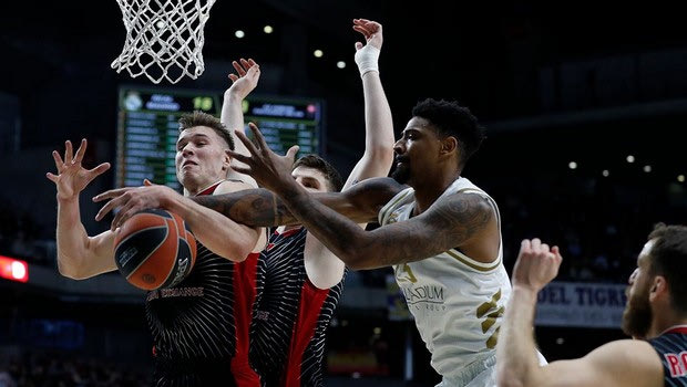 Ρεάλ Μαδρίτης – Αρμάνι Μιλάνο 76-67: Εννιά σερί νίκες το τρένο του Λάσο