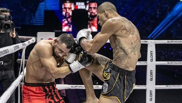 O Alex Pereira κατατροπώνει τον Bayrak και κρατάει τον τίτλο του Glory