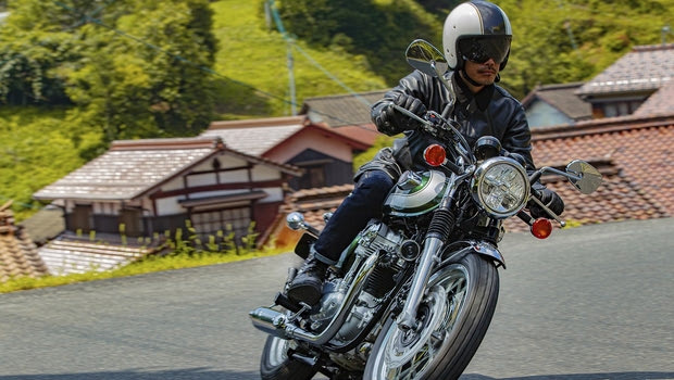 Kawasaki: Έρχεται η νέα W800