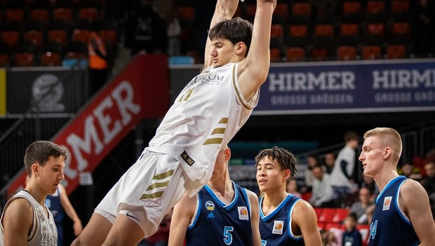 Εντυπωσιάζει με τη Ρεάλ Μαδρίτης U18 ο γιος του Ντούσαν Βούκτσεβιτς