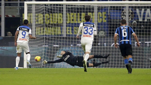 Ίντερ – Αταλάντα 1-1: Ο Χαντάνοβιτς έσωσε το βαθμό για τους νερατζούρι