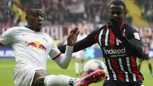 Bundesliga: Χαστούκι για την πρωτοπόρο Λειψία στην Φρανκφούρτη