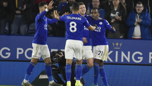 Premier League: Ξέσπασε η Λέστερ, επιστροφή στις νίκες για Τότεναμ