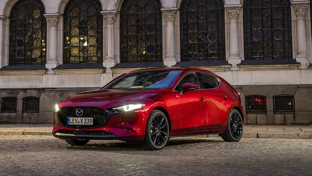 Ήρθε το πιο ισχυρό Mazda 3 με 180 ίππους