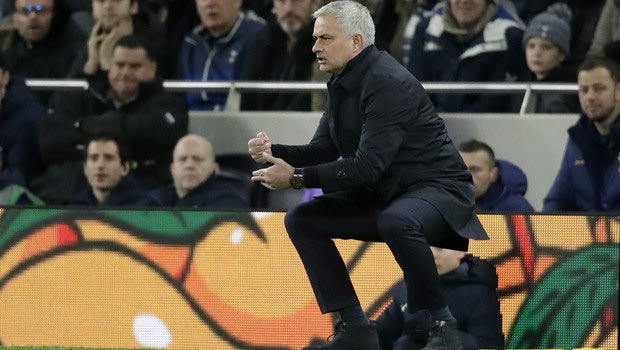 Μουρίνιο: “Πολύ καλή αλλά και τυχερή η Λίβερπουλ, για τσάι το VAR”