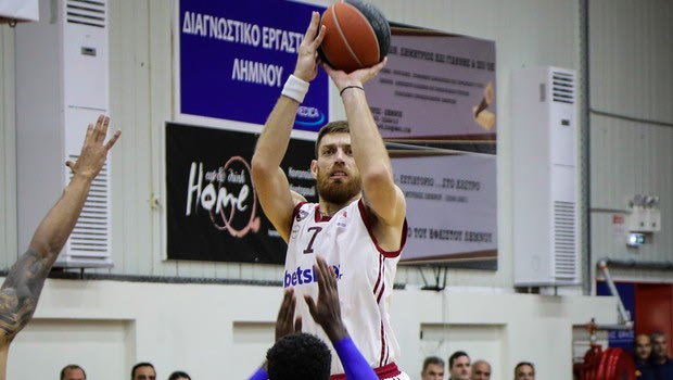 Πελεκάνος στο Sport24.gr: “Στο μυαλό μου δεν θα σταματήσω ποτέ το μπάσκετ!”