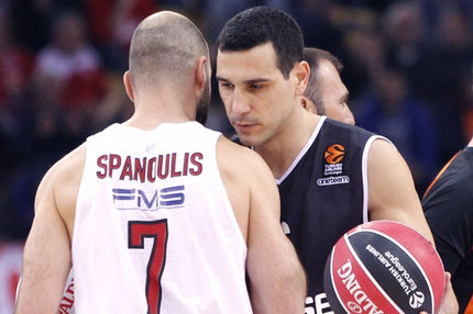 ΑΕΚ: Το Σάββατο στην Ελλάδα ο Ζήσης, τέλος από Μπανταλόνα