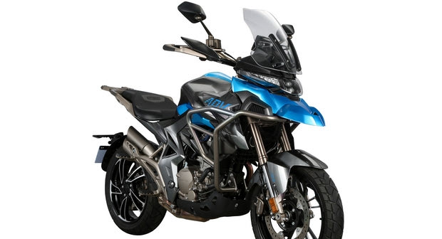 Νέες μονόμπρατσες Daytona 310 R1 και 310 Τ1
