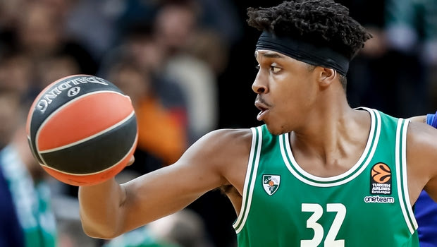 Αρμάνι Μιλάνο: Δικός της και ο ΛεΝτέι