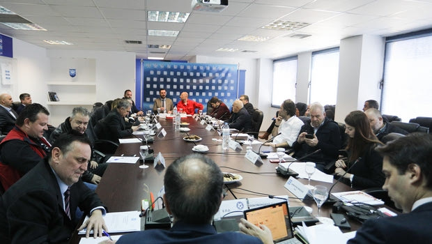 Ολυμπιακός: Ζητάει ξένους διαιτητές σε όλα τα παιχνίδια των play-off