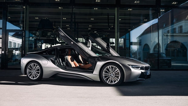 Τέλος εποχής για το BMW i8
