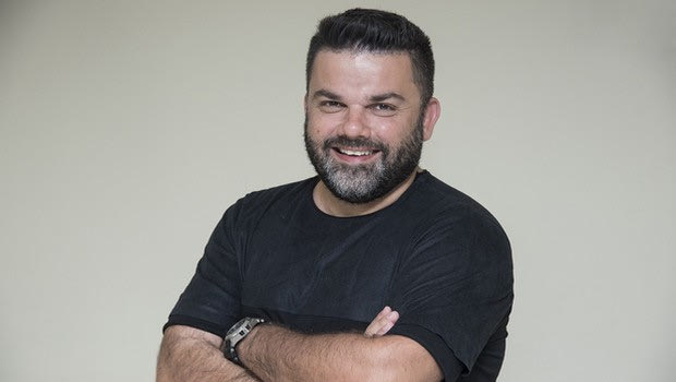 LIVE CHAT με τον Διονύση Βερβελέ