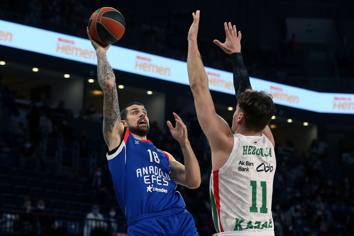 Αναντολού Εφές – Ούνικς Καζάν 71-68 | HIGHLIGHTS