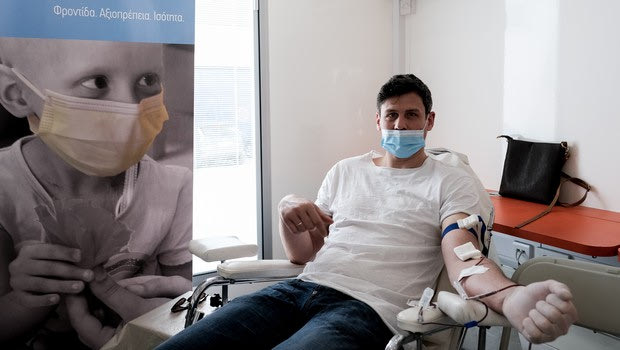 Κορονοϊός: Συγκεντρώθηκαν 164 φιάλες αίμα στην αιμοδοσία του ΣΕΦ