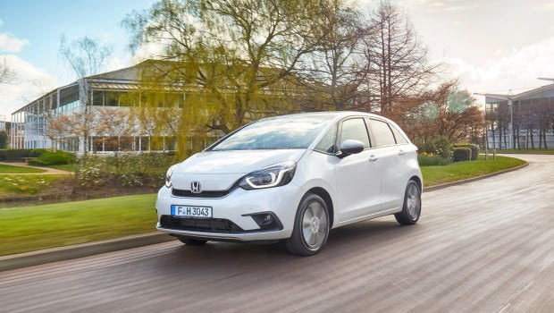 Και με εσωτερικό αερόσακο το νέο Honda Jazz