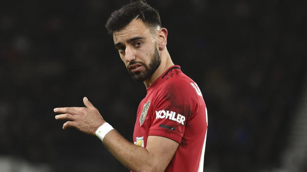 Μάντσεστερ Γιουνάιτεντ: Έρευνα της FIFA για τη μεταγραφή του Φερνάντες