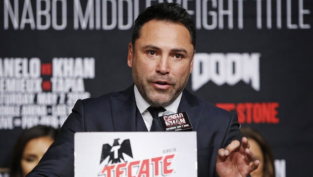 De La Hoya: “Δεν θα άντεχε δύο γύρους μαζί μου ο McGregor”